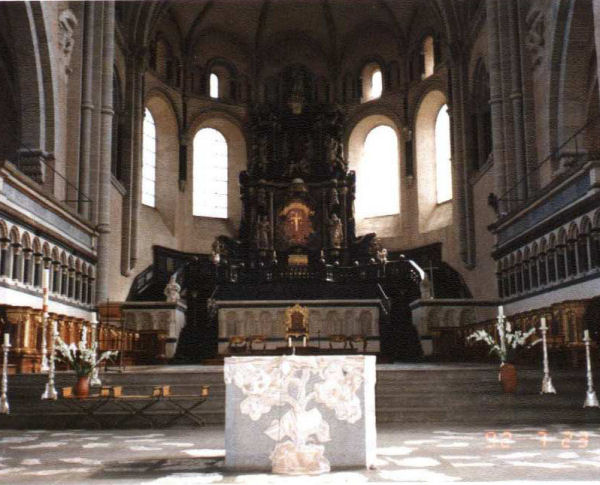 トリアー大教会の内部